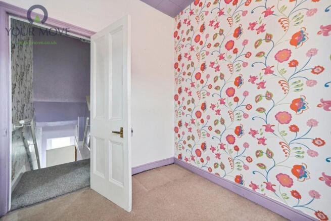 3 bed Terraced for sale Image 9