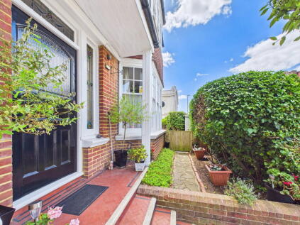 Holland Road, Hove, BN3 1JP