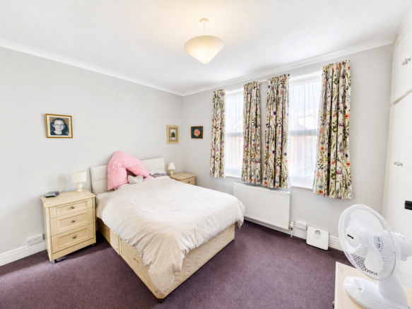 4 bed End of Terrace for sale Image 8