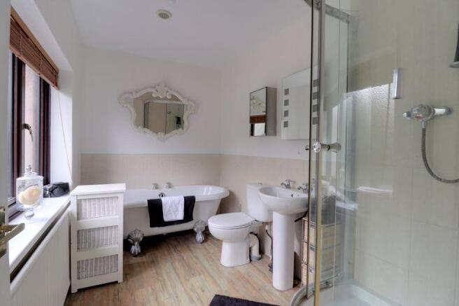 Ensuite Bathroom