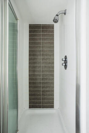 1 bed Flat for sale Image 11
