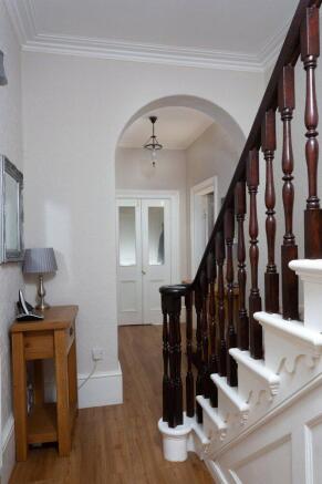 4 bed Detached for sale Image 6