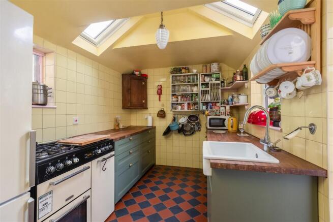 Piercy End 44 Kitchen-1.jpg