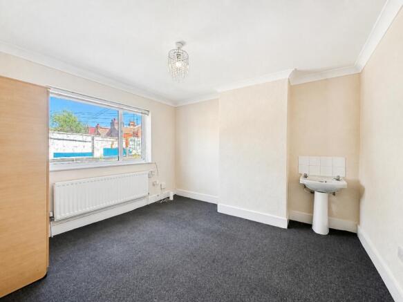 Warren Avenue, Southampton SO16