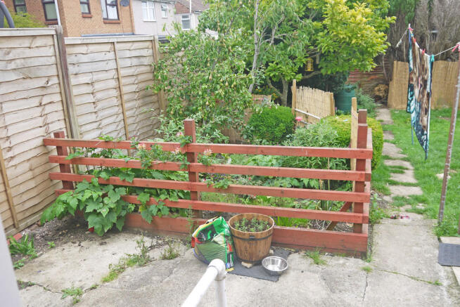 Photo 13