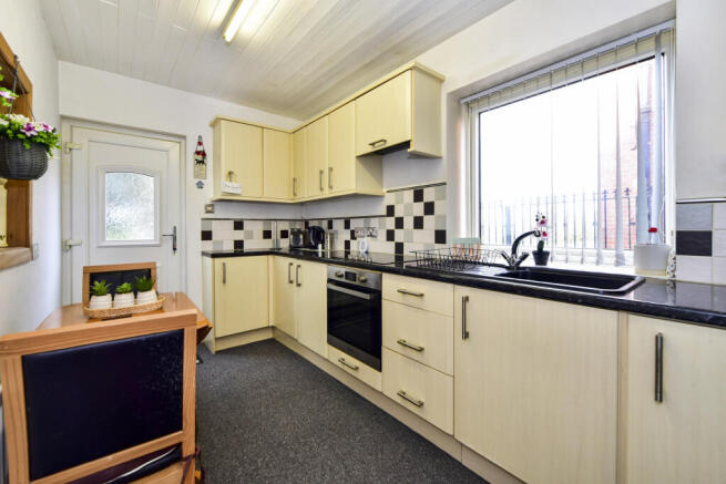3 bed Detached for sale Image 7