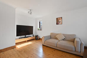 11, Thanet House, Explorer Drive, Watford WD18 6GL