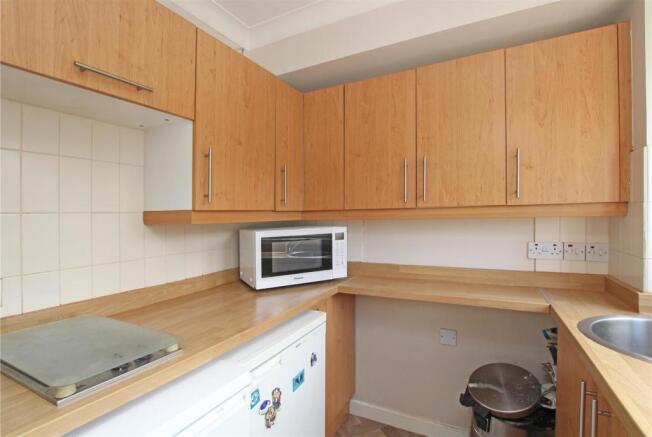 45TM - Kitchen 2.jpg