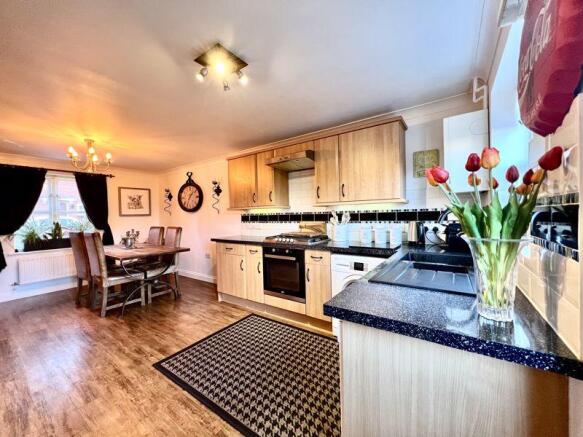 Dining Kitchen