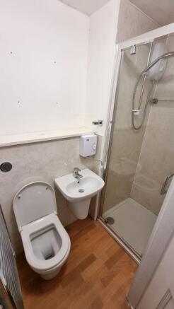 1 bed Flat to rent Image 10