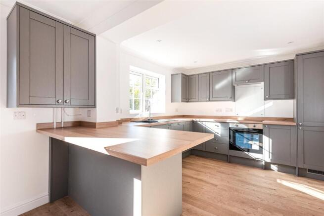 Kitchen/Breakfast Rm