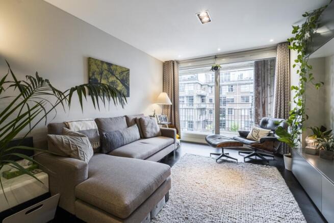 307-WENLOCK-BUILD...