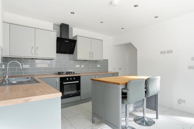 leedsroad003