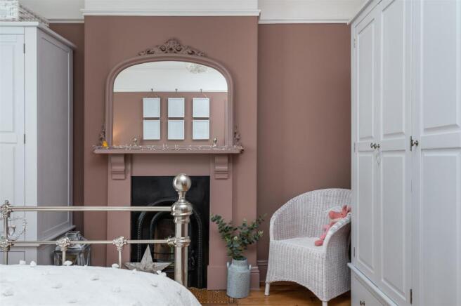 BEDROOM TWO