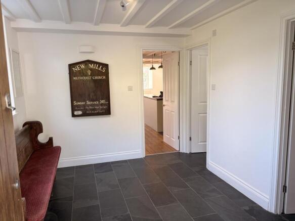 Entrace hallway.jpg