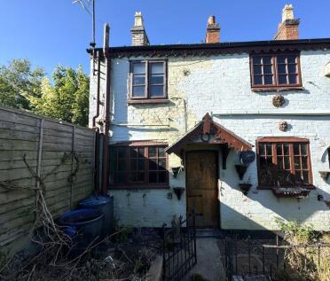 6 Mill Hill, Lubenham, Market Harborough, LE16 9TH