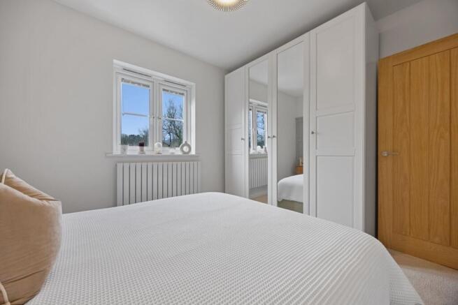 Bedroom (with views)