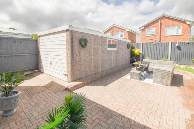 Hope Farm Road, Great Sutton, Ellesmere Port, Cheshire, CH66 photo 4