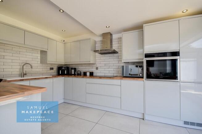 Uplands Croft, Werrington, Stoke-on-Trent photo 4
