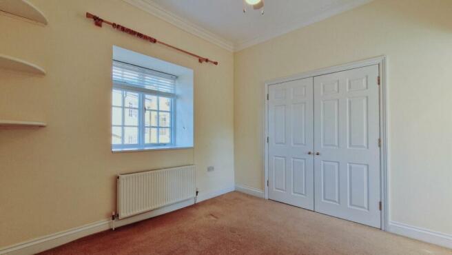 Bedroom pic 2.jpg