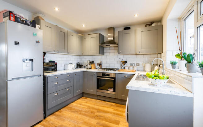 Kitchen / Dining Room