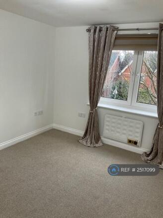 Main Double Bedroom 