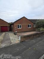 16, Sunny Croft, Caldicot NP26 5RX