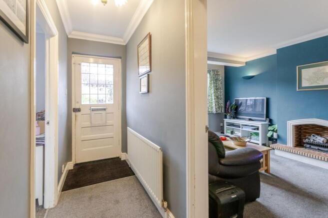 Hall_Liv