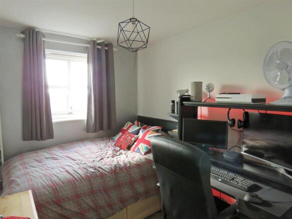 Bedroom 3.JPG