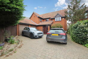 14, Teversham Way, St. Neots PE19 7QT