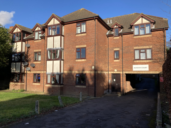 Rowan court front sh