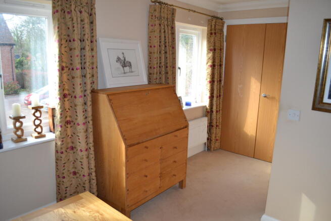 Photo 8