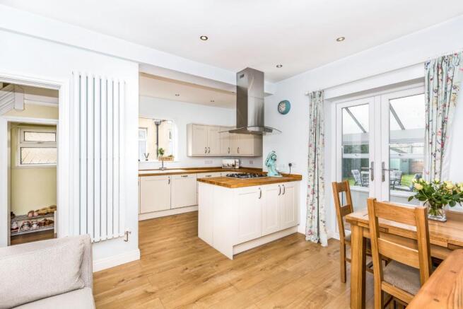 Kitchen/breakfast ro