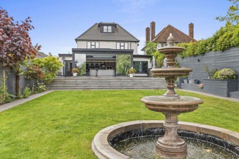 Chenies Avenue, Little Chalfont