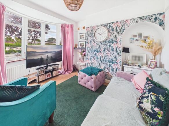 Presented by Clinton at EweMove Bexleyheath and Da