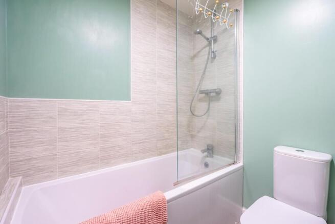2 bed Semi-Detached for sale Image 12