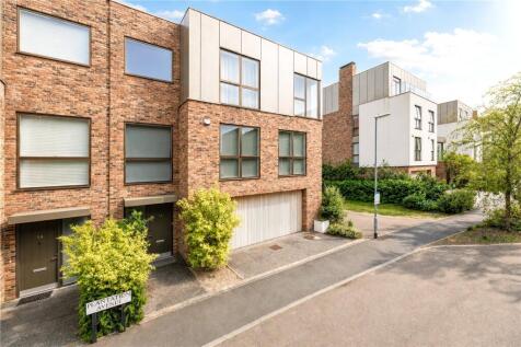 Plantation Avenue, Trumpington, Cambridge