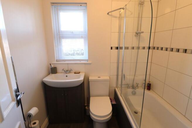 Haltwhistle Road, South Woodham Ferrers, CM3 photo 4