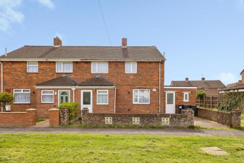Blackdown Crescent, Havant, PO9