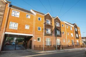 Flat 5, Willingham Court, Willingham Street, Grimsby DN32 9QD