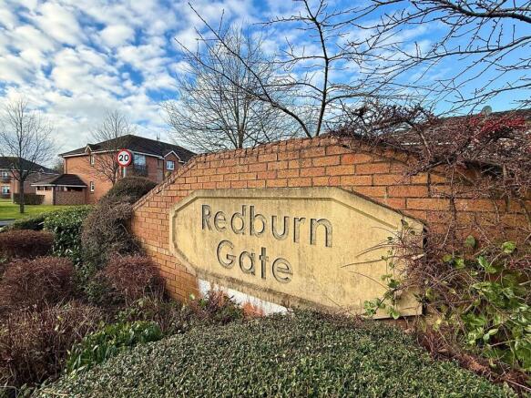 2D, Redburn Gate, Irvine, KA12 photo 2