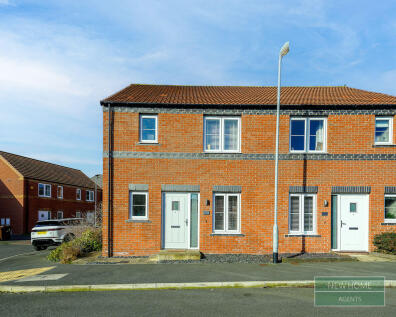 Staith Lane, Mapplewell, Barnsley,S75 6GT