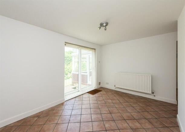 2 Royal Oak Drive-Sitting Room.jpg