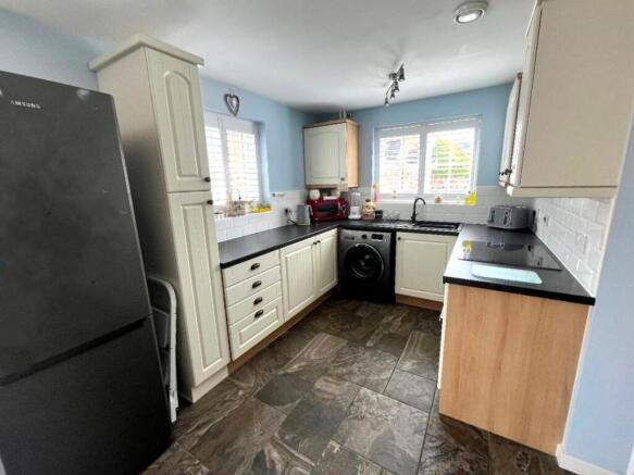 kitchen/breakfast room