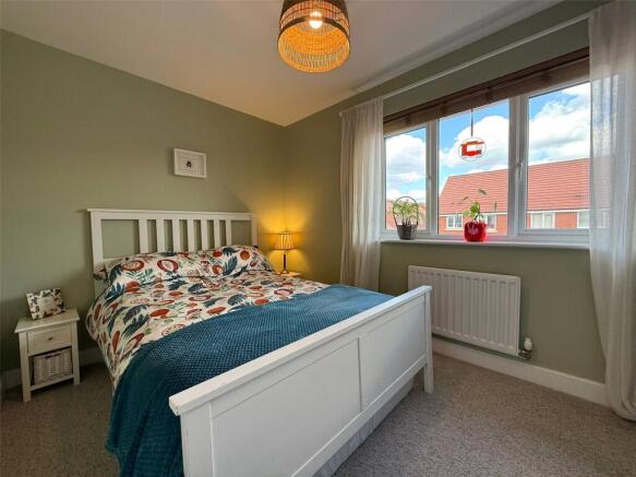 2 bed Semi-Detached for sale Image 12
