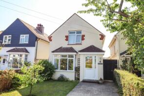 25, St Leonards Avenue, Hayling Island PO11 9BN