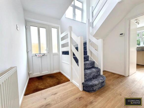 Reception Hallway & Staircase