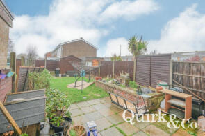 14, Avondale Walk, Canvey Island SS8 9SD