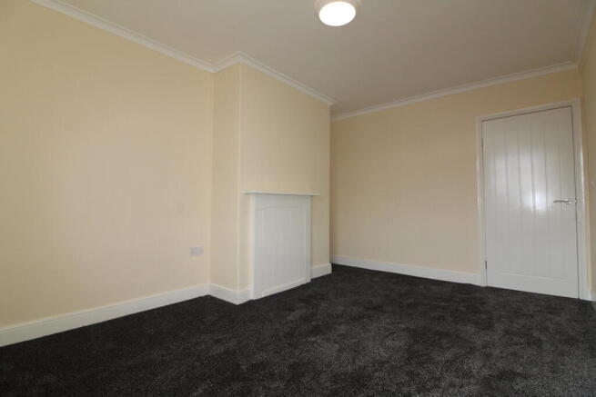 3 bed House to rent Image 11