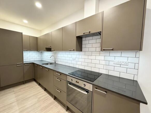 3 Darwin - Kitche...